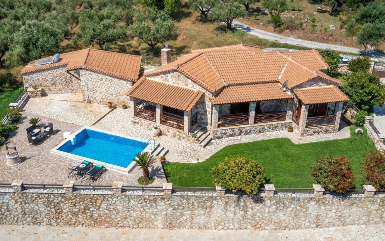 Villa La Isla With Private Pool Mouzákion Dış mekan fotoğraf