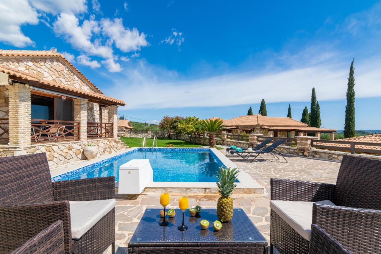 Villa La Isla With Private Pool Mouzákion Dış mekan fotoğraf